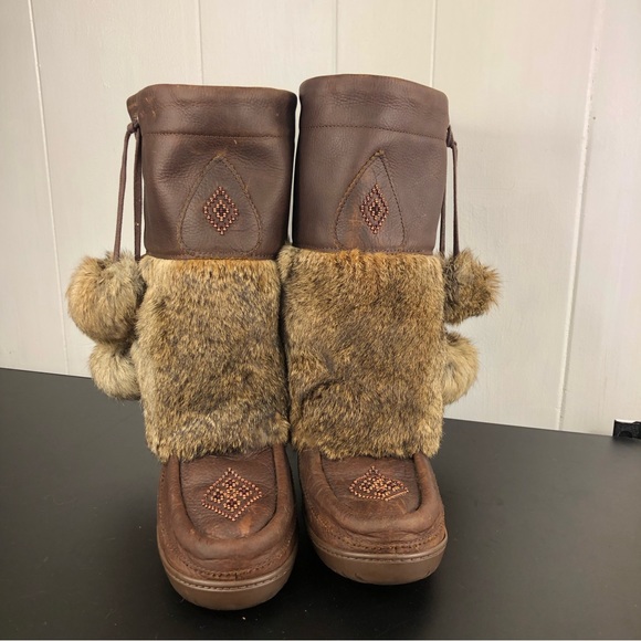 Genuine Leather Sheepskin Lined Fur Winter Boots Sz 8 - Picture 4 of 12